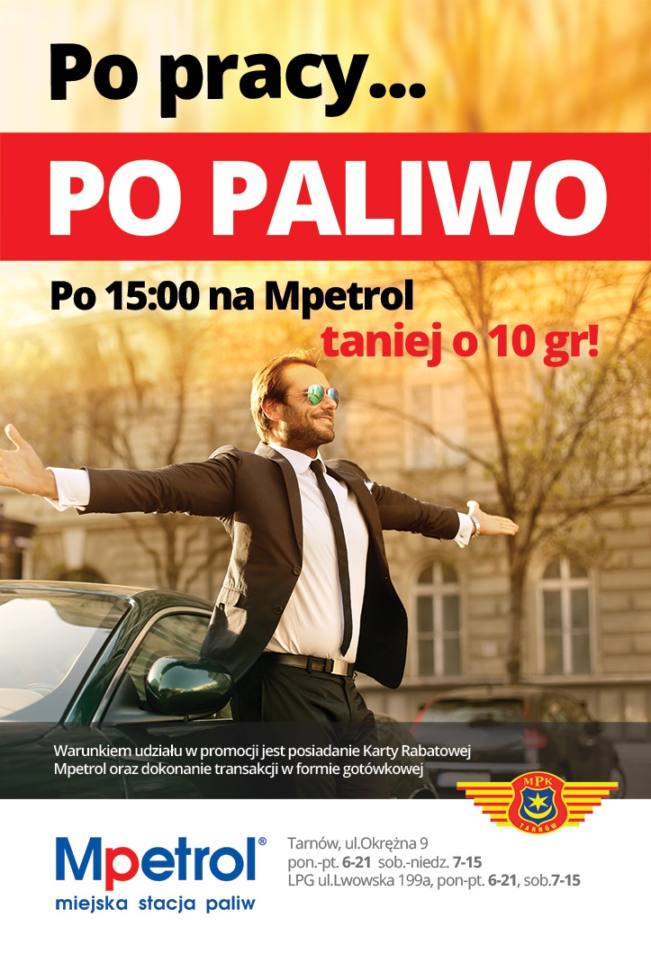 Plakat informujący o promocji na stacji paliw Mpetrol