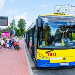Autobus Solbus SM12 - sesja na ulicach Tarnowa