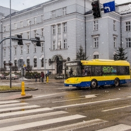 Autobus marki Solaris Urbino 8.6 - sesja w plenerze
